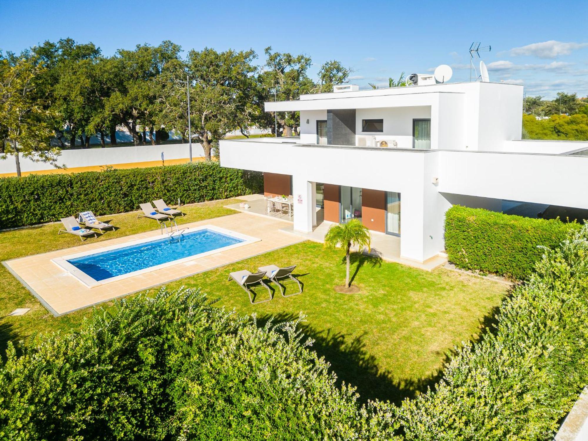 Villas Novochoro - Large Garden- Heatable Pool By Dreamvillasalbufeira Exterior photo